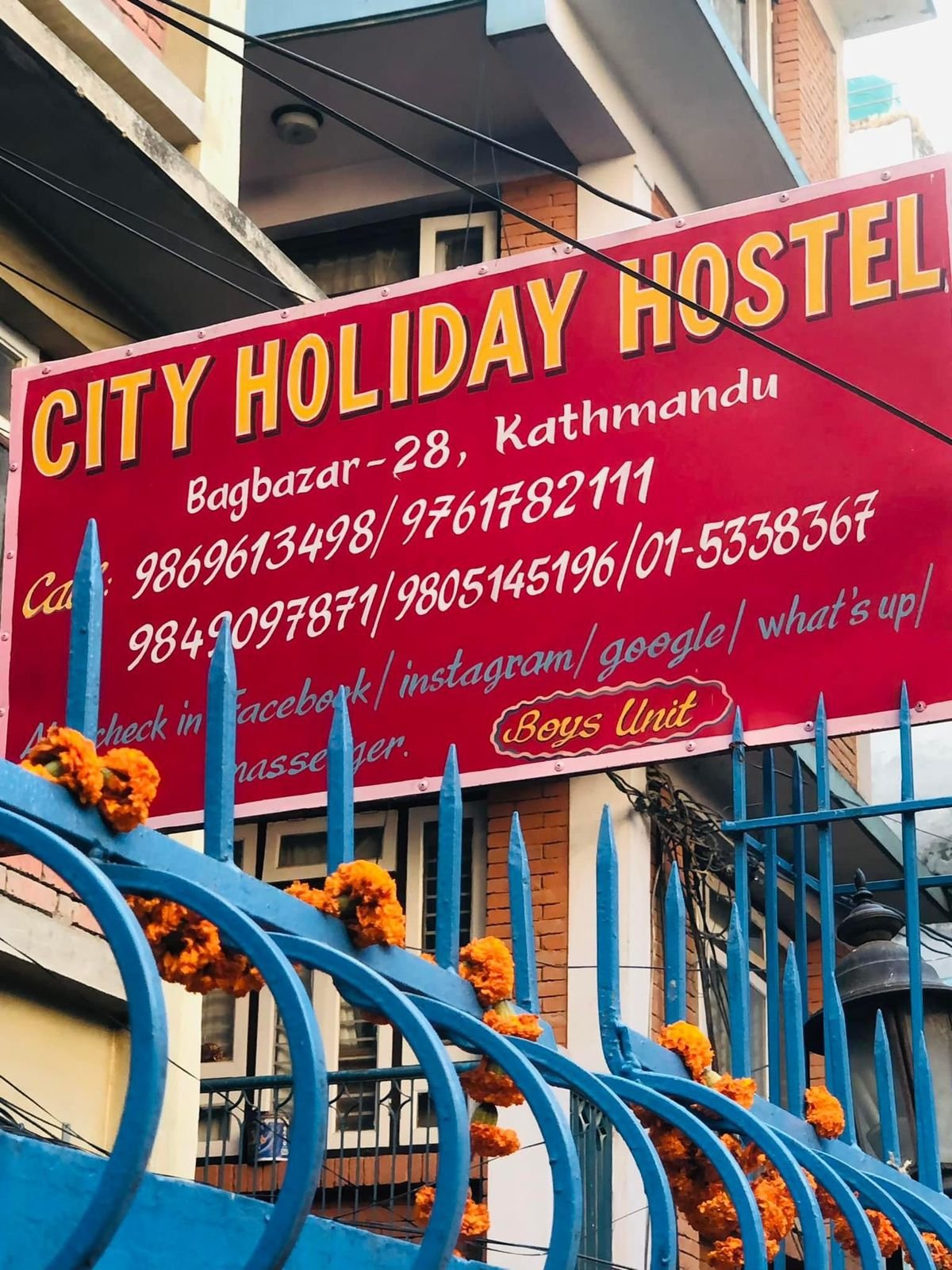 City Holiday  Boys Hostel