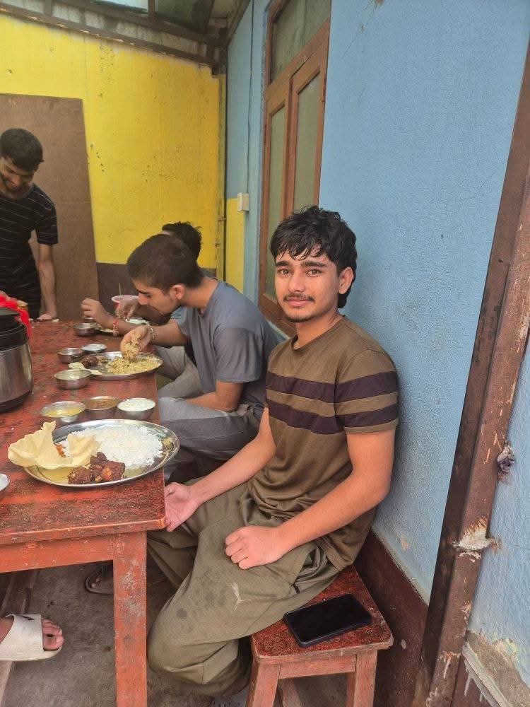 Diamond Peace Boys Hostel