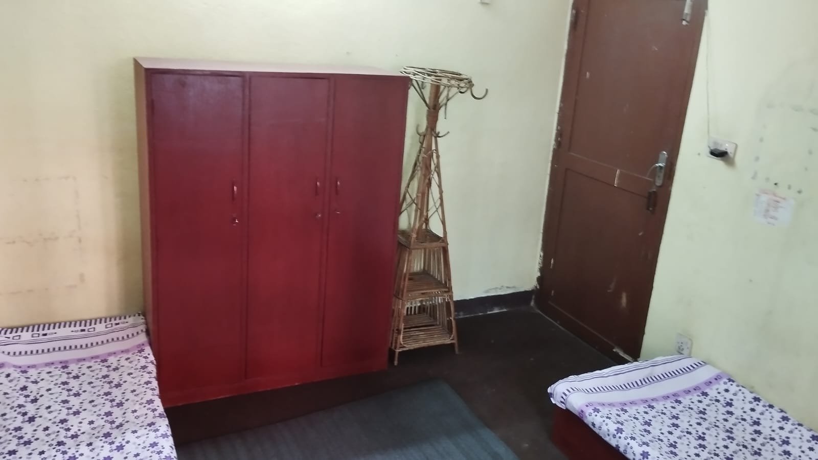 Muskan girls hostel