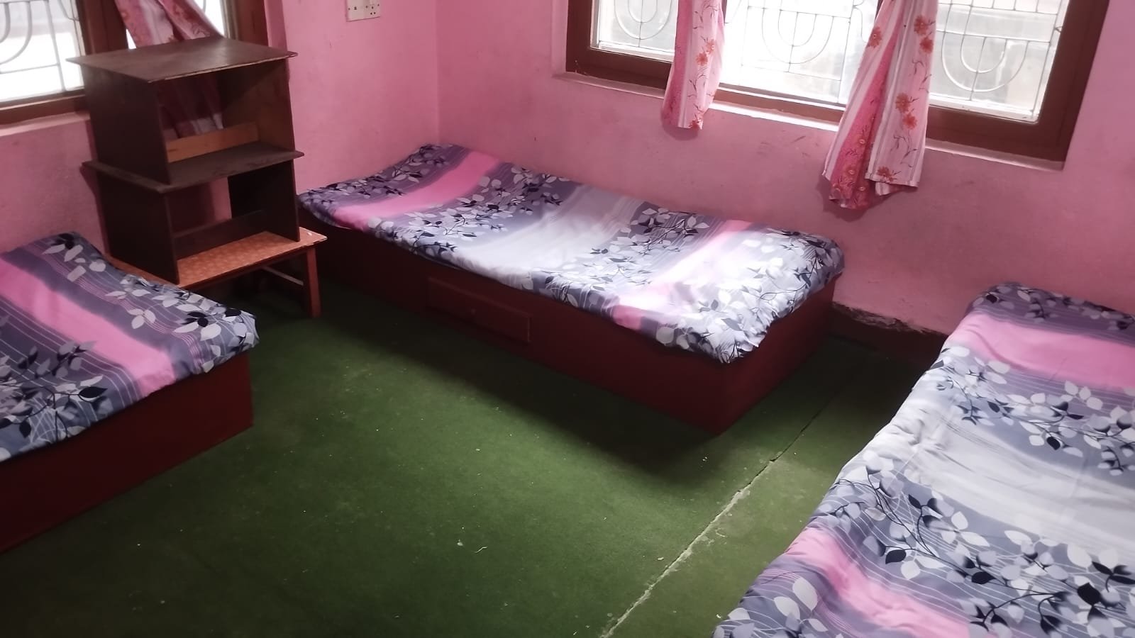 Muskan girls hostel