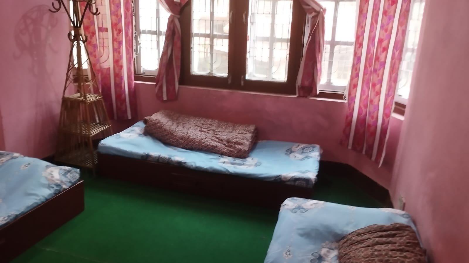 Muskan girls hostel