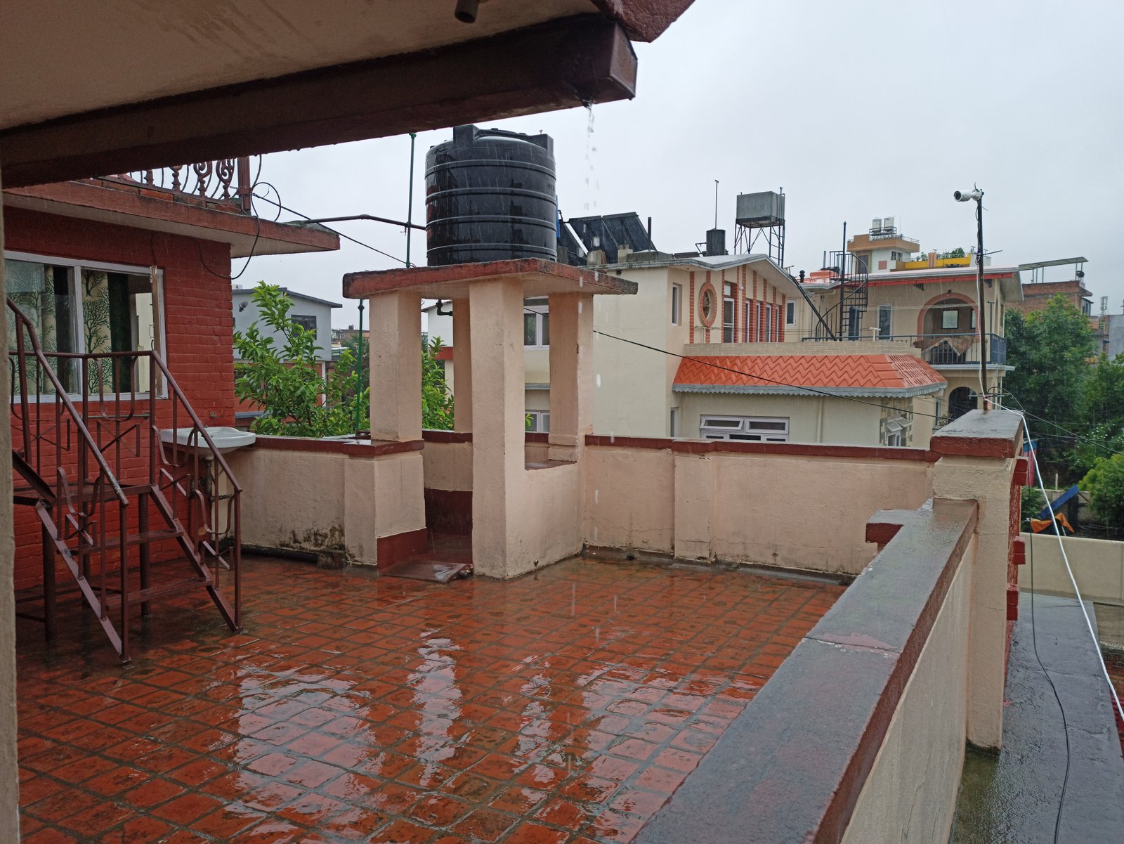 Mid Town Boys Hostel 